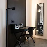 Ξενοδοχείο Apostroff 3*