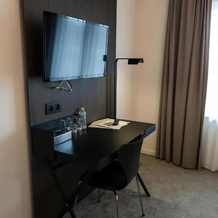 Otel Apostroff 3*