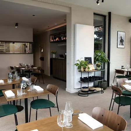 מלון Apostroff קוקסיידה