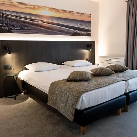 Apostroff Hotel 3*