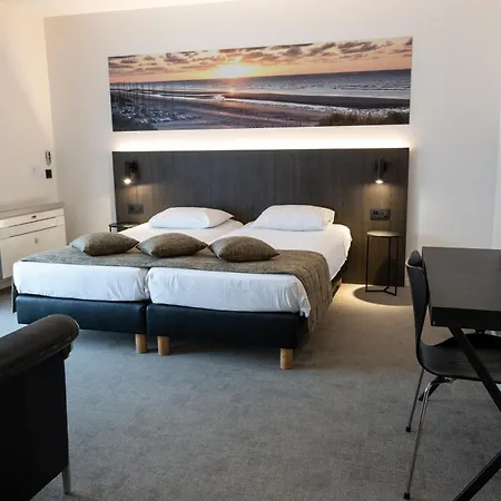 Hotel Apostroff 3*