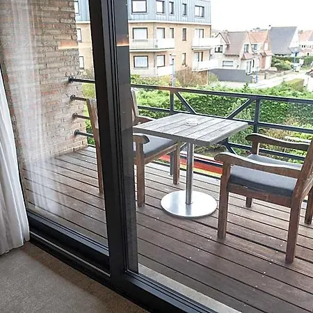 Apostroff Koksijde