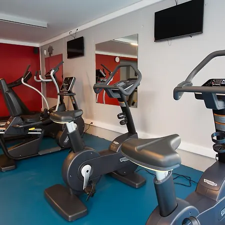 מלון Apostroff קוקסיידה